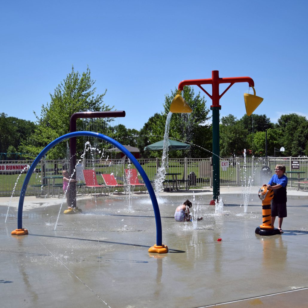 Dupo Splash Pad - Capri Pool